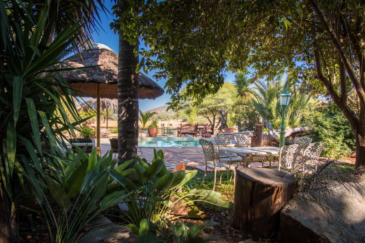 Gabus Safari Lodge Otavi エクステリア 写真