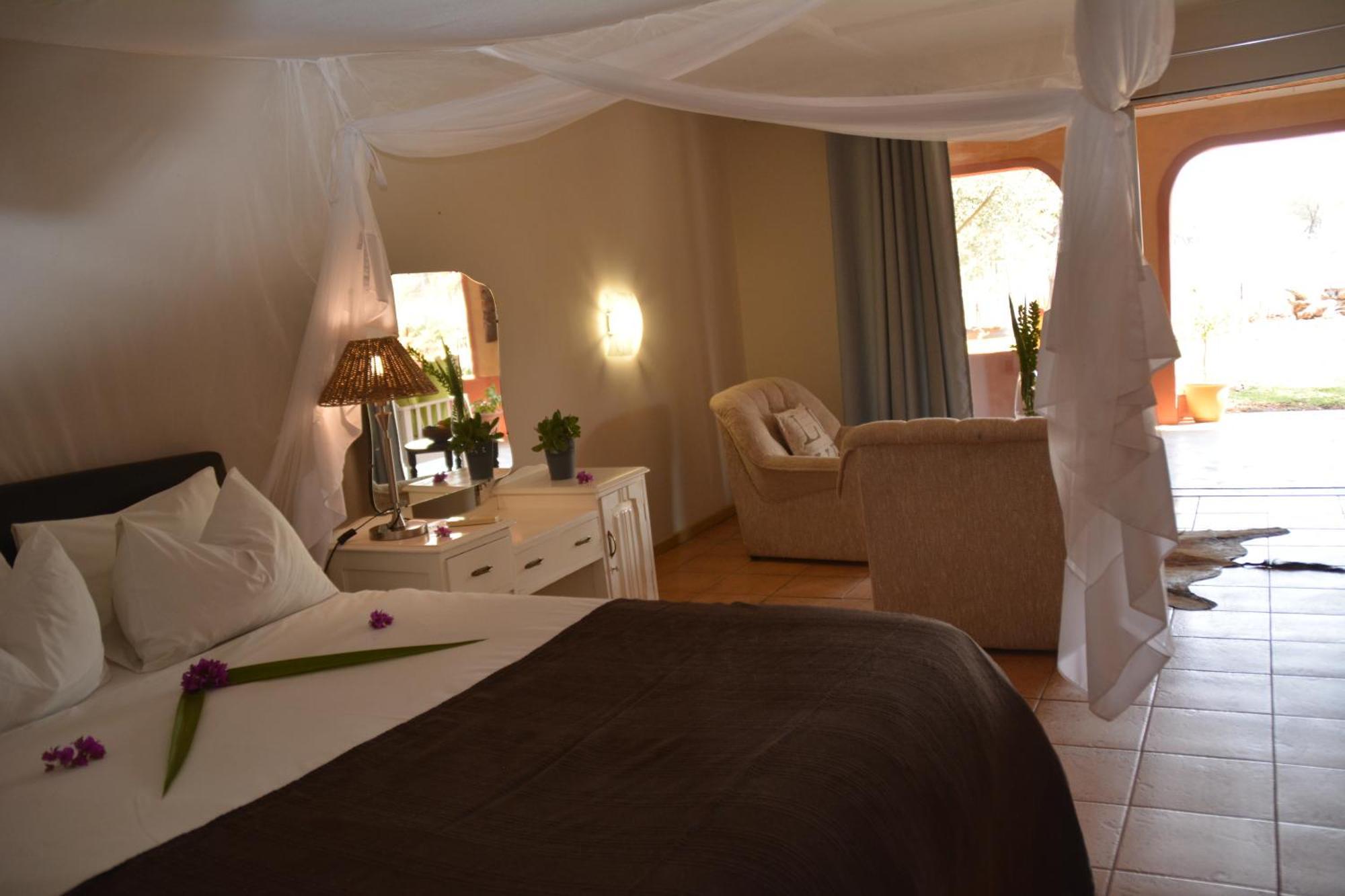 Gabus Safari Lodge Otavi エクステリア 写真