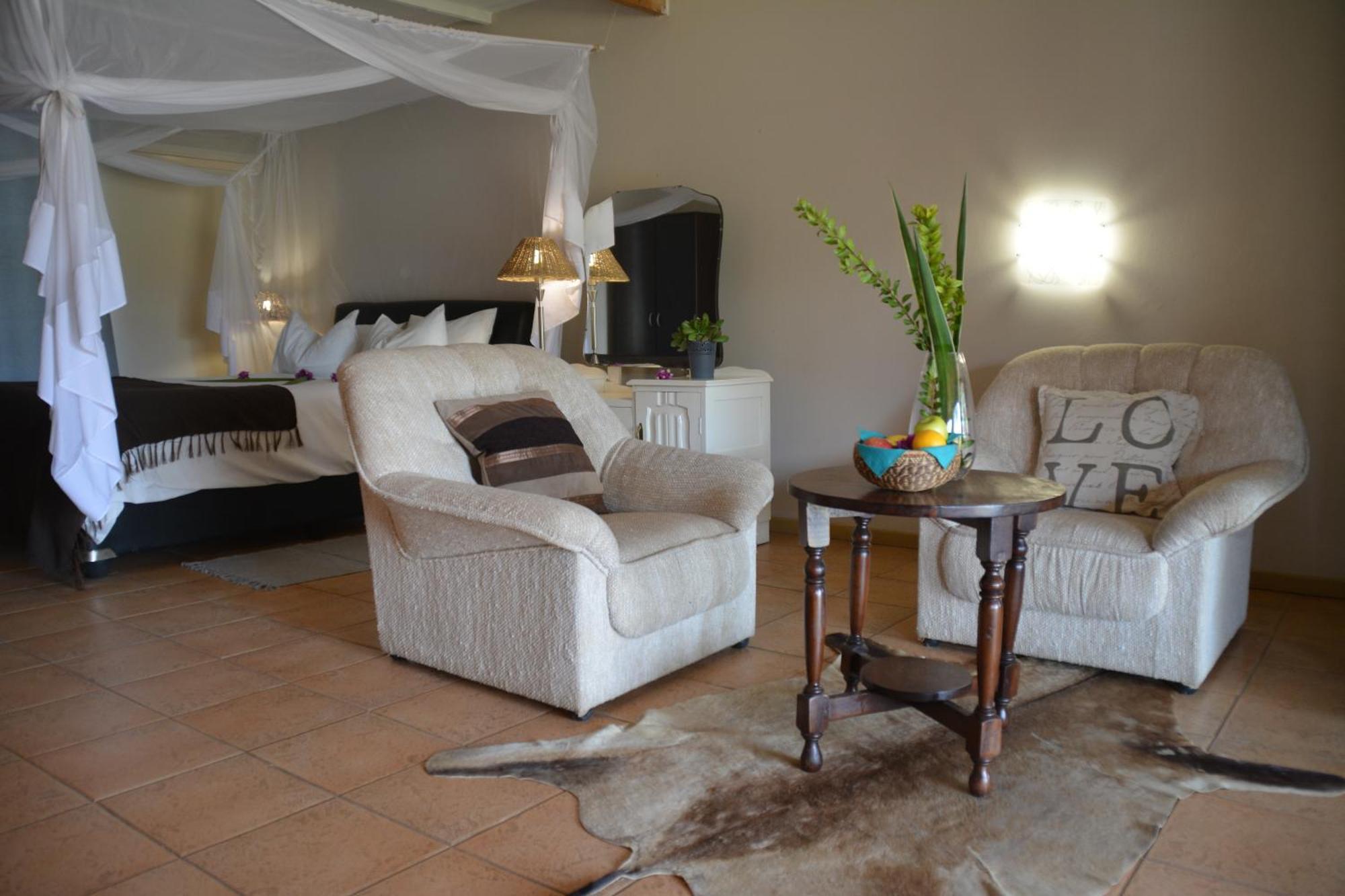 Gabus Safari Lodge Otavi エクステリア 写真