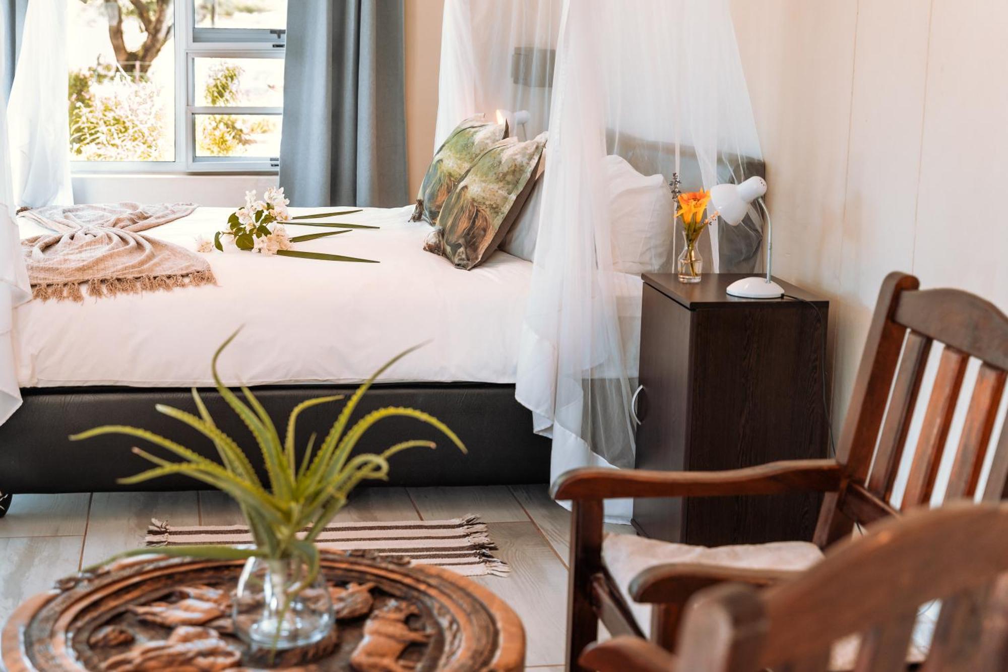 Gabus Safari Lodge Otavi エクステリア 写真